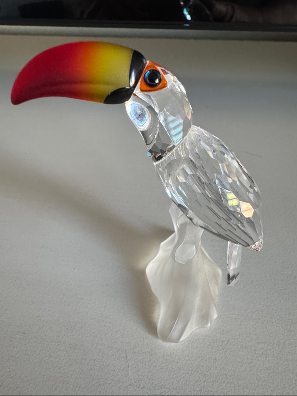 Crystal Toucan Figurine with Rainbow Beak - Clear